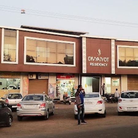 Divya Jyot Residency Bhuj Hotel Eksteriør billede