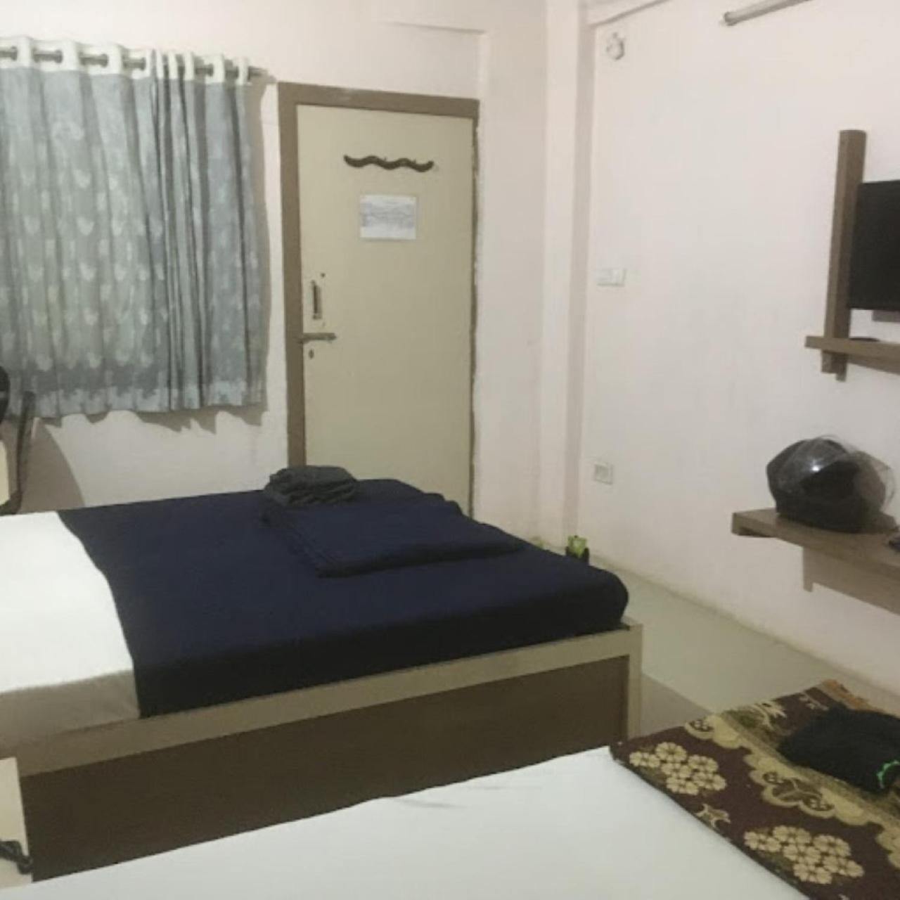 Divya Jyot Residency Bhuj Hotel Eksteriør billede